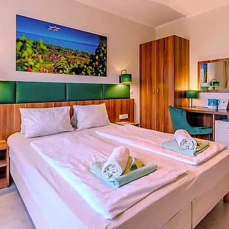 Balaton Colors شيوفوك