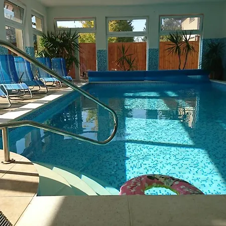 Balaton Colors 酒店 希欧福克