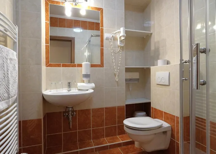 Balaton Colors מלון שיופוק