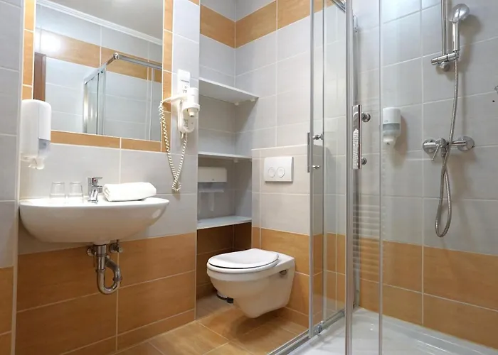 Balaton Colors מלון 3*