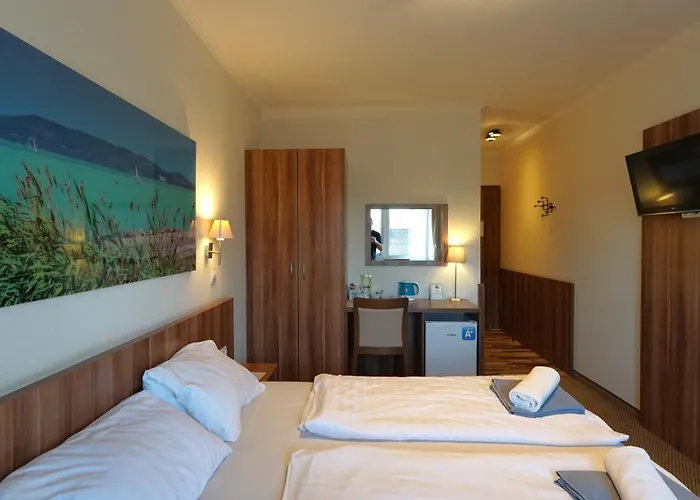 Balaton Colors 3* שיופוק