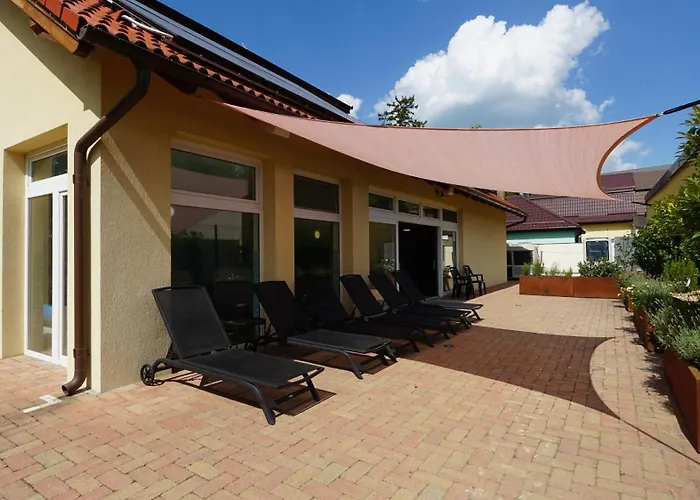 Balaton Colors שיופוק