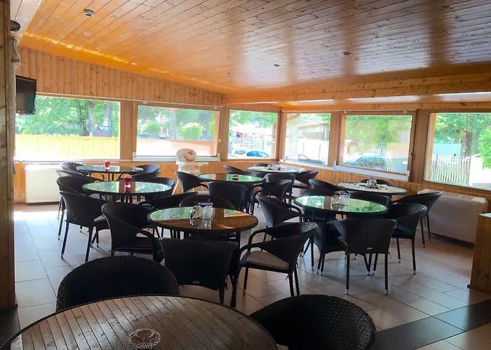 Balaton Colors מלון